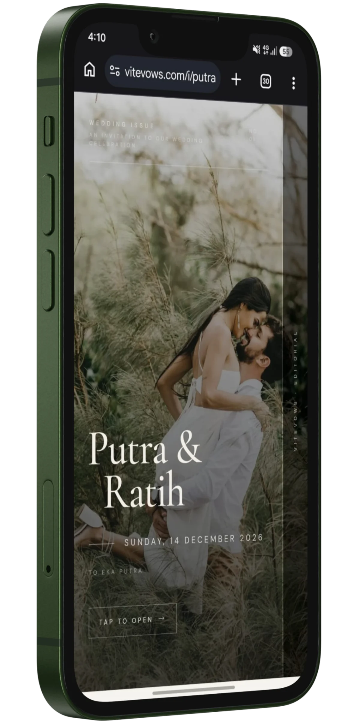 Live wedding invitation preview for guests